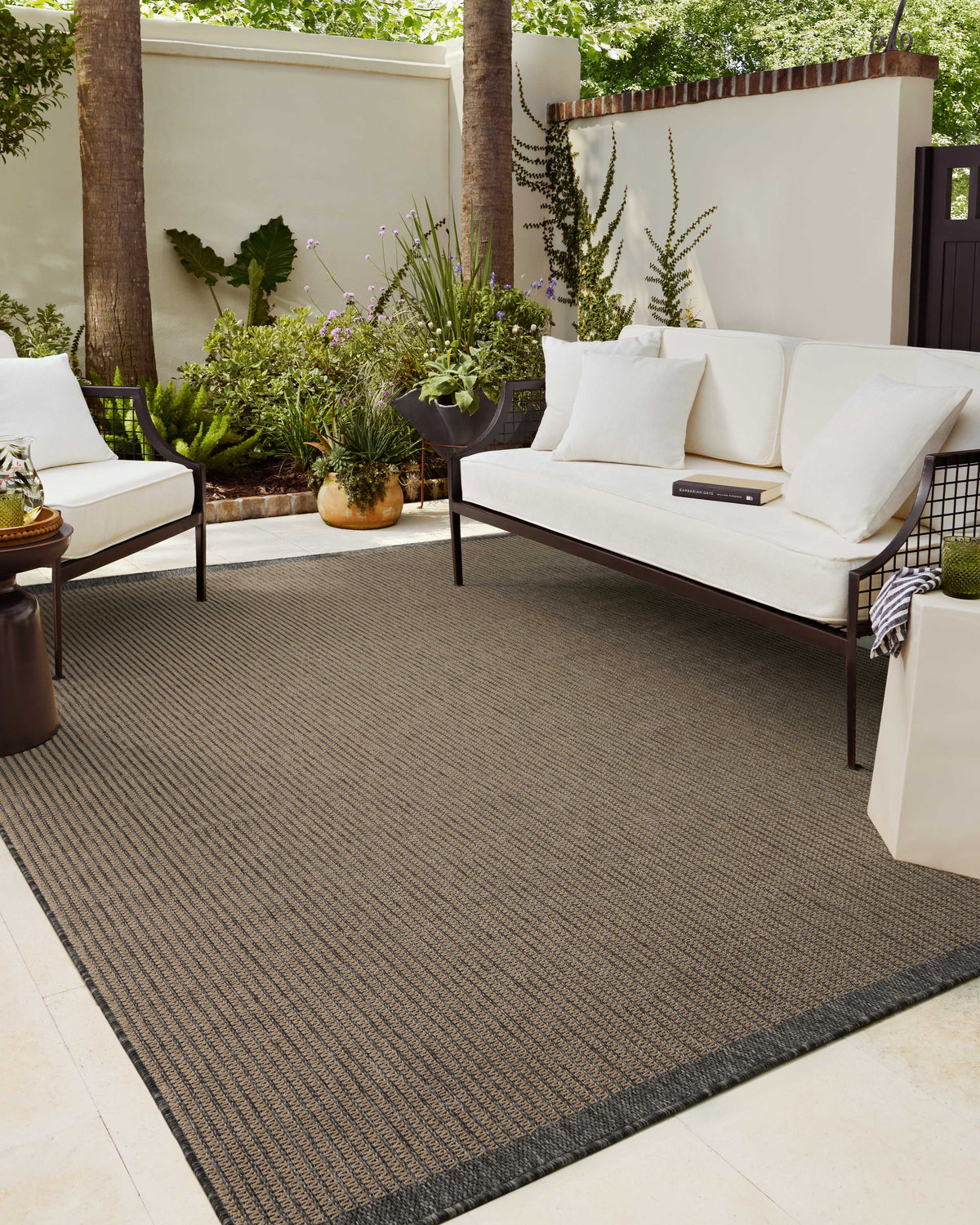 Providence Wheat/Charcoal Rug – room scene
