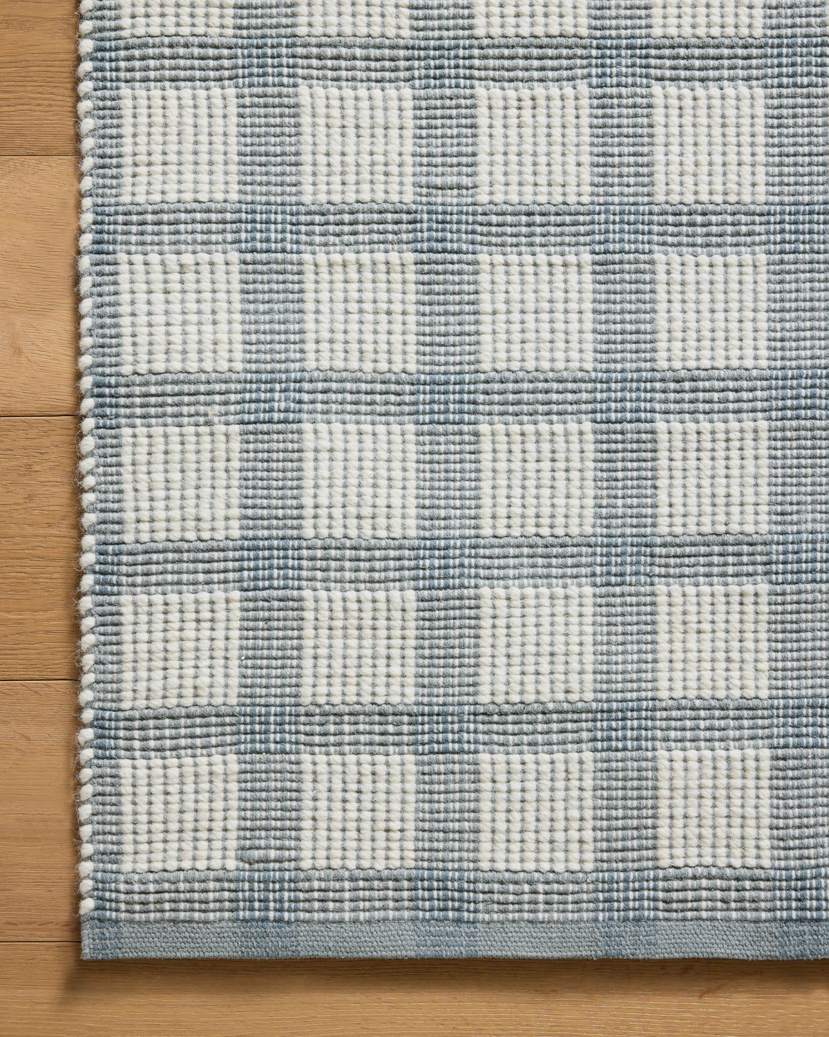 Ryder Blue/Ivory Rug – detail
