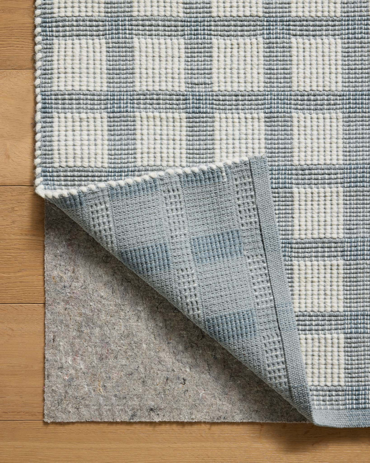 Ryder Blue/Ivory Rug – detail