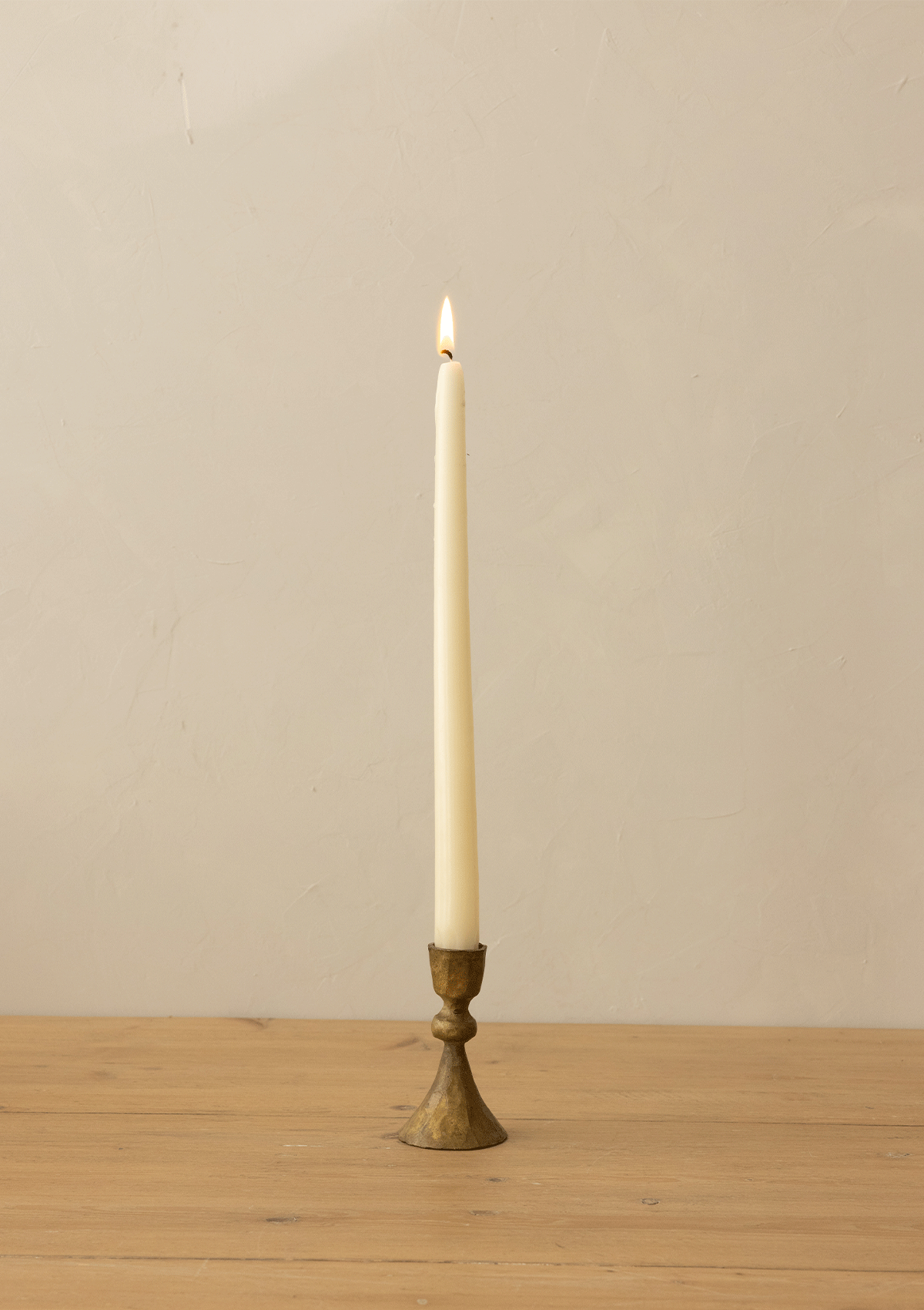 Rhianna Candlestick