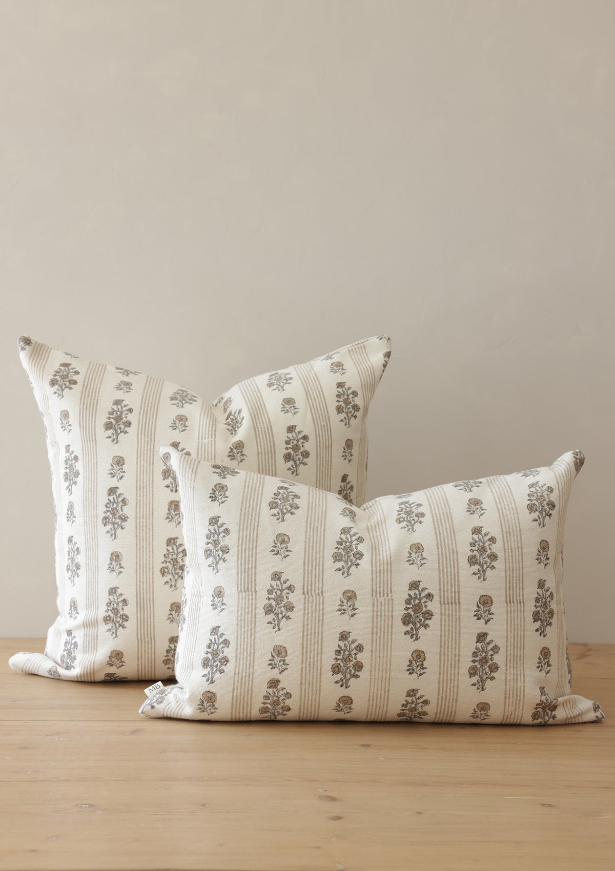 Roselle Pillow Cover