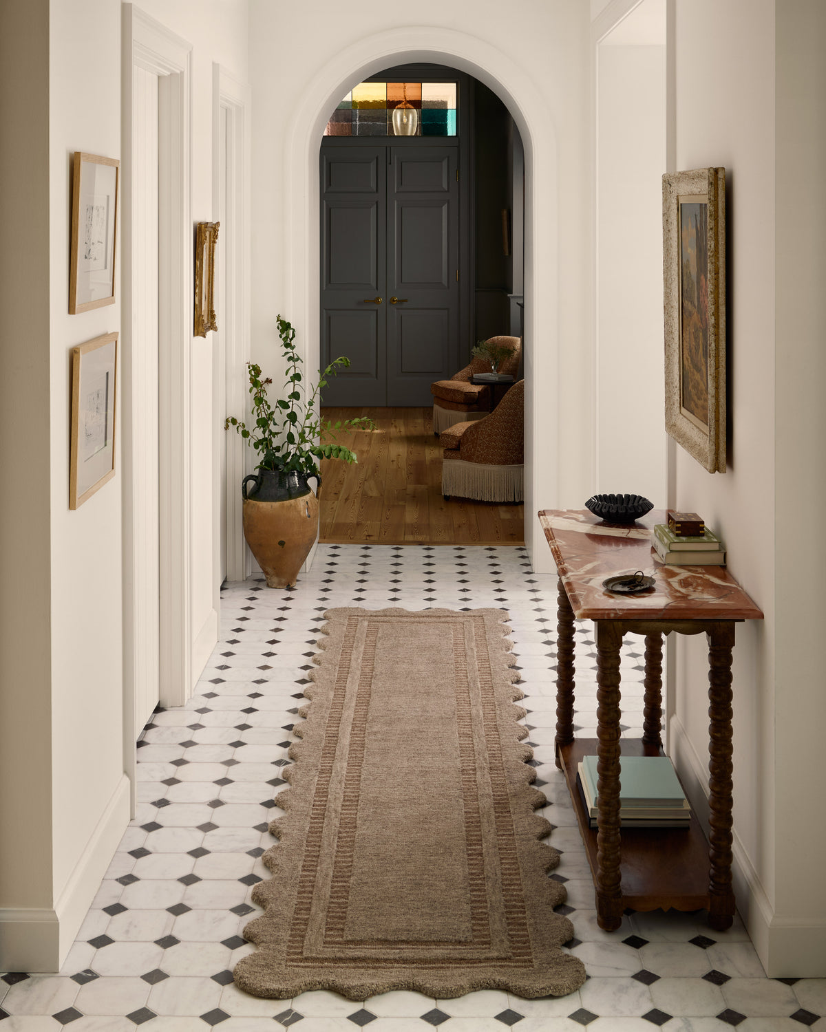 Scottie Mocha/Clay Rug – alternate view