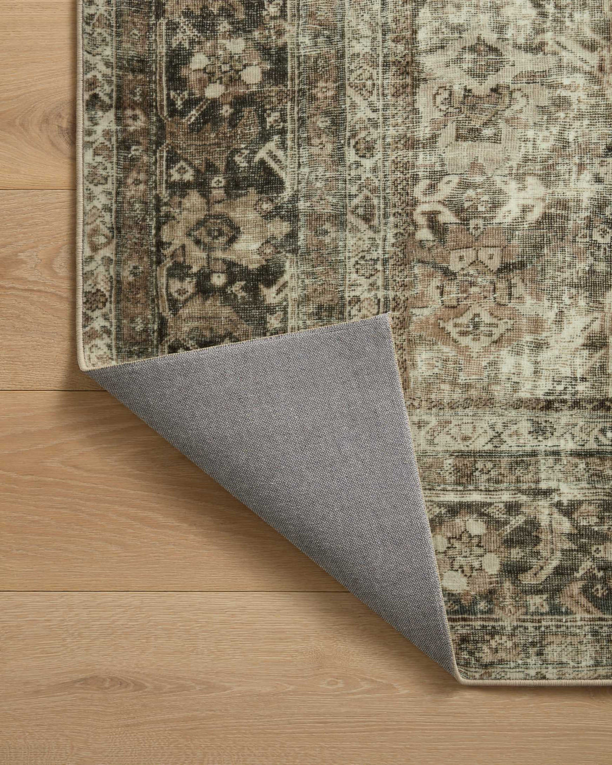Sinclair Pebble/Taupe Rug – detail