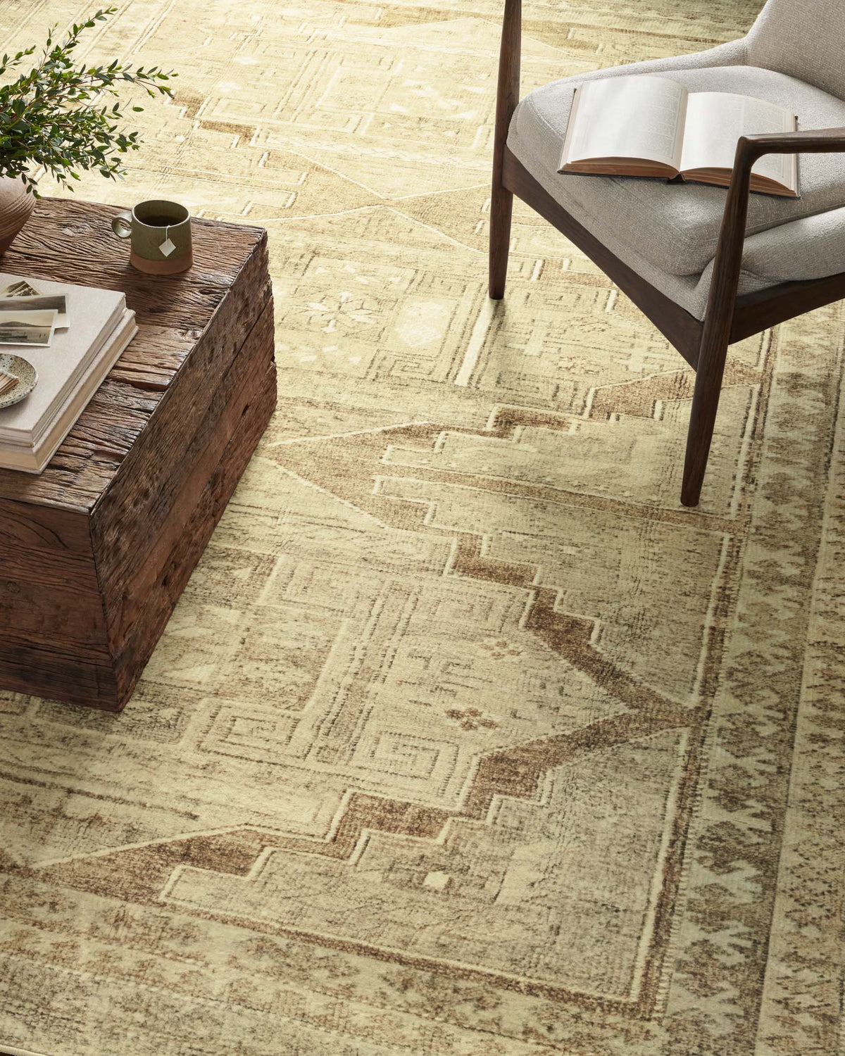 Sinclair Khaki/Tobacco Rug – detail
