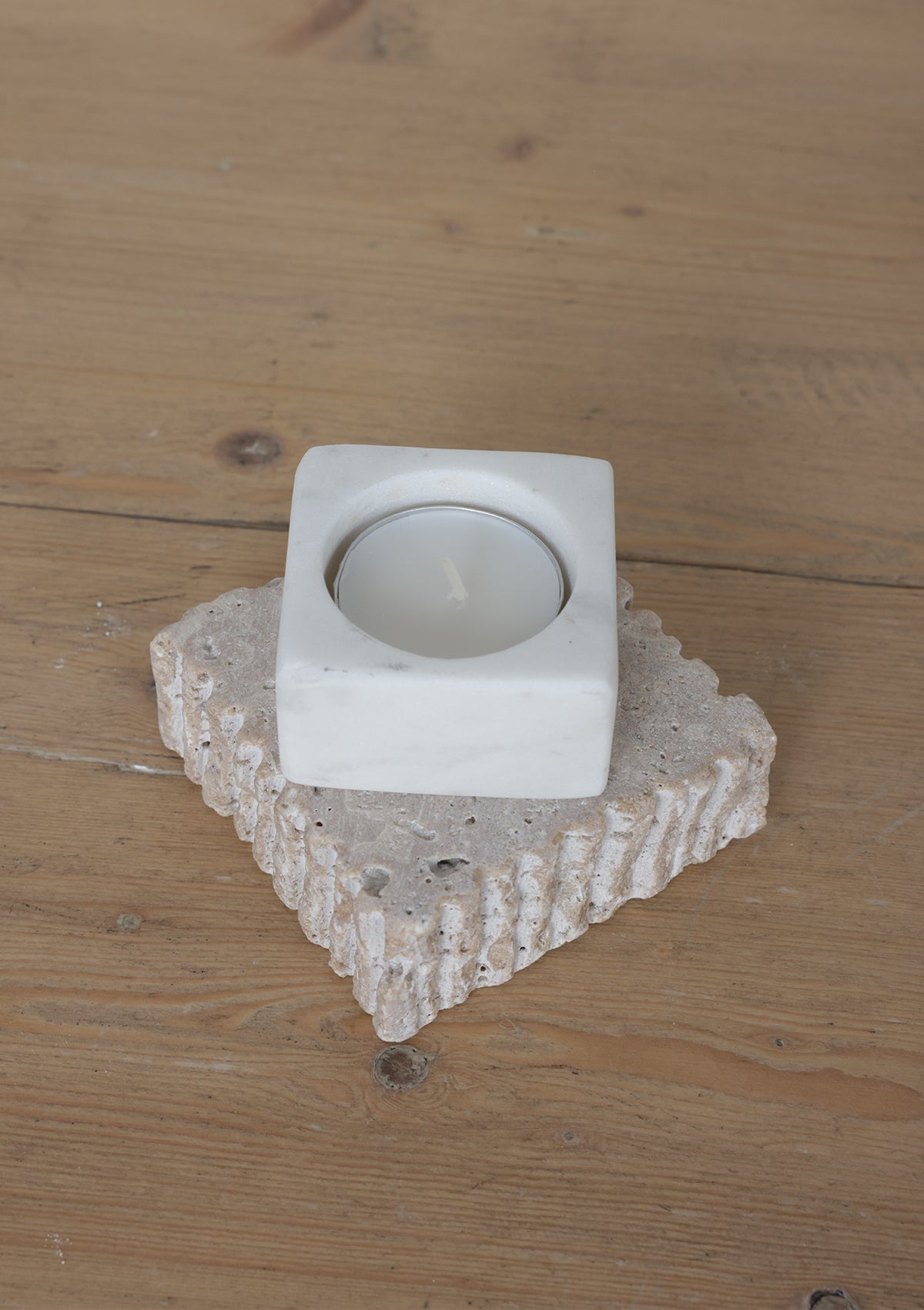 Sena Candle Holder
