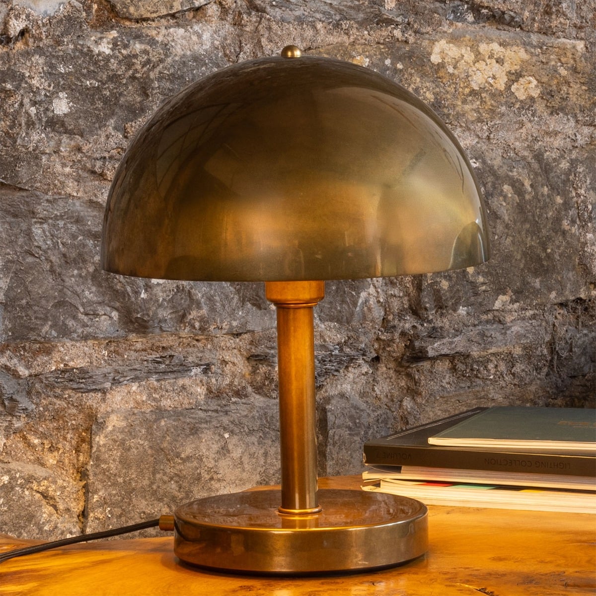 Turku Modern Brass Dome Table Lamp