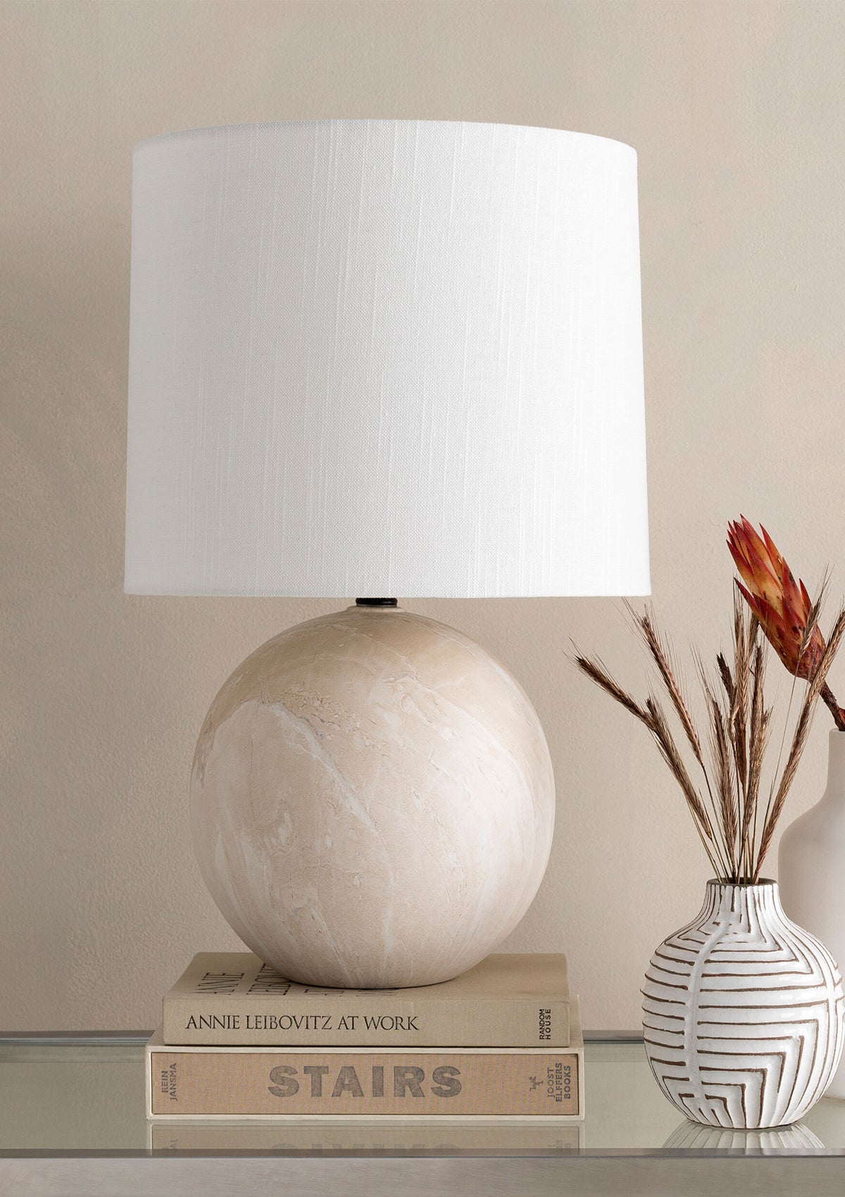 Viola Table Lamp