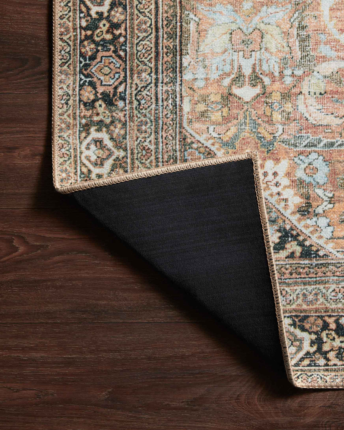 Wynter Auburn / Multi Rug – detail