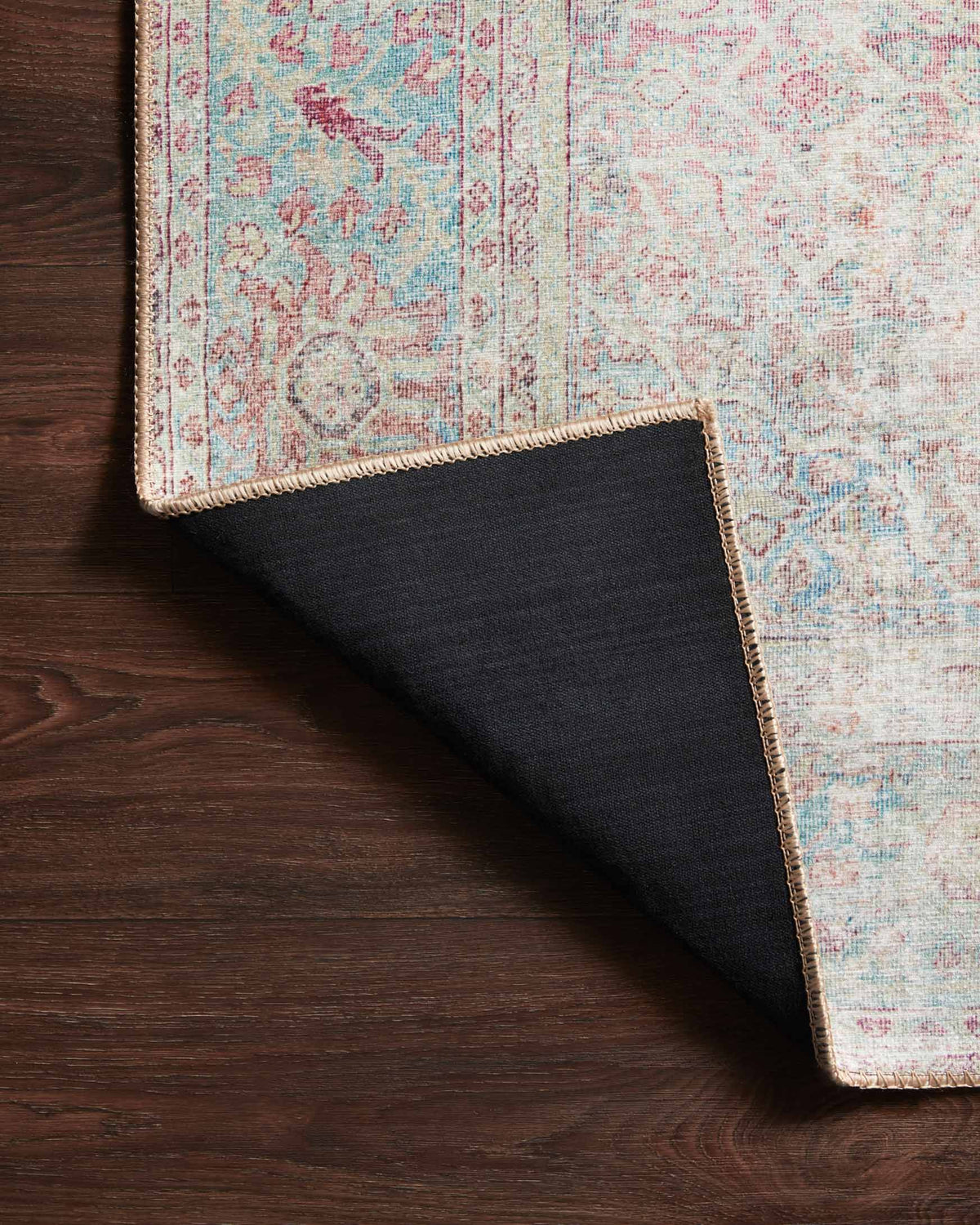 Wynter Red/Teal Rug – detail