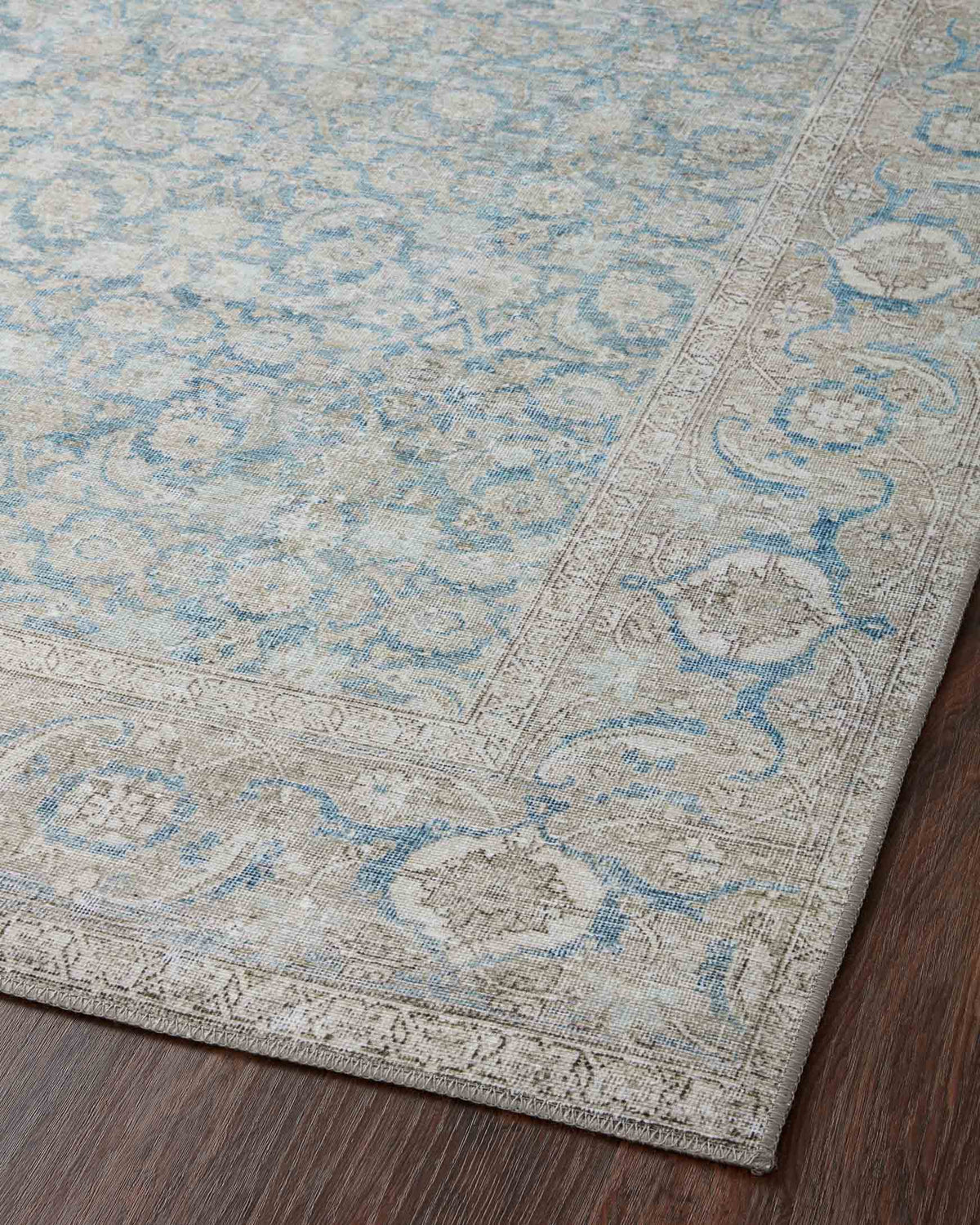 Wynter Ocean/Silver Rug – detail