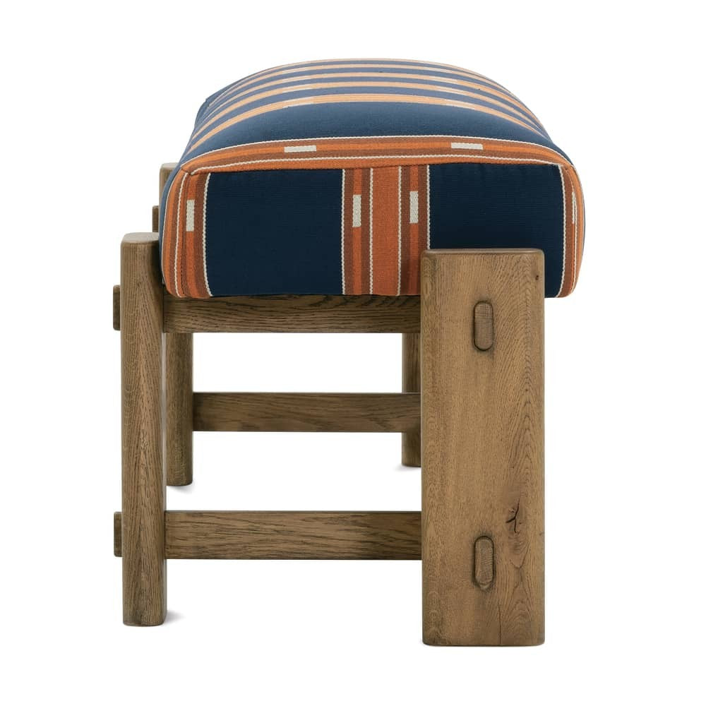Cassius Bench