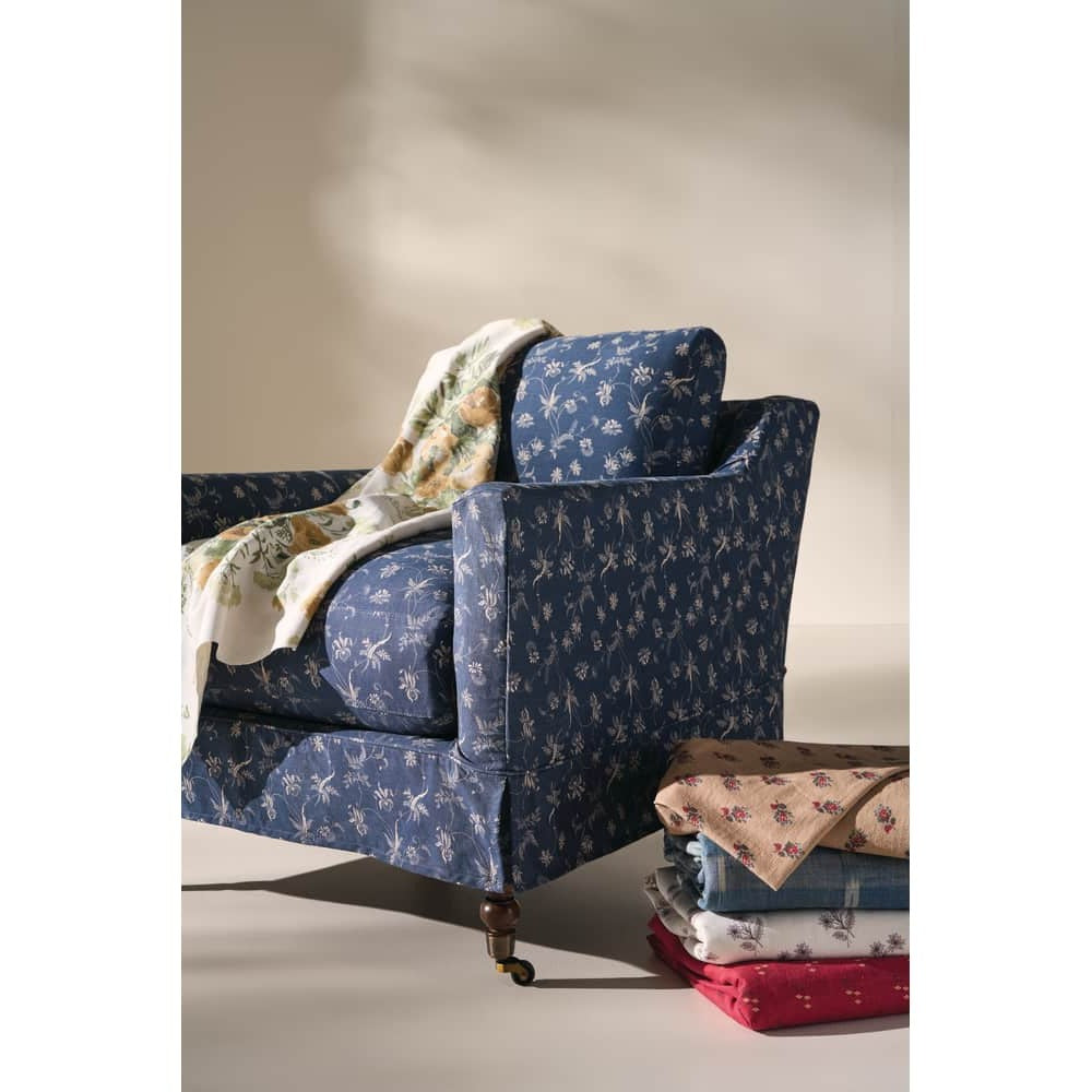 Madeline Short Skirt Chair