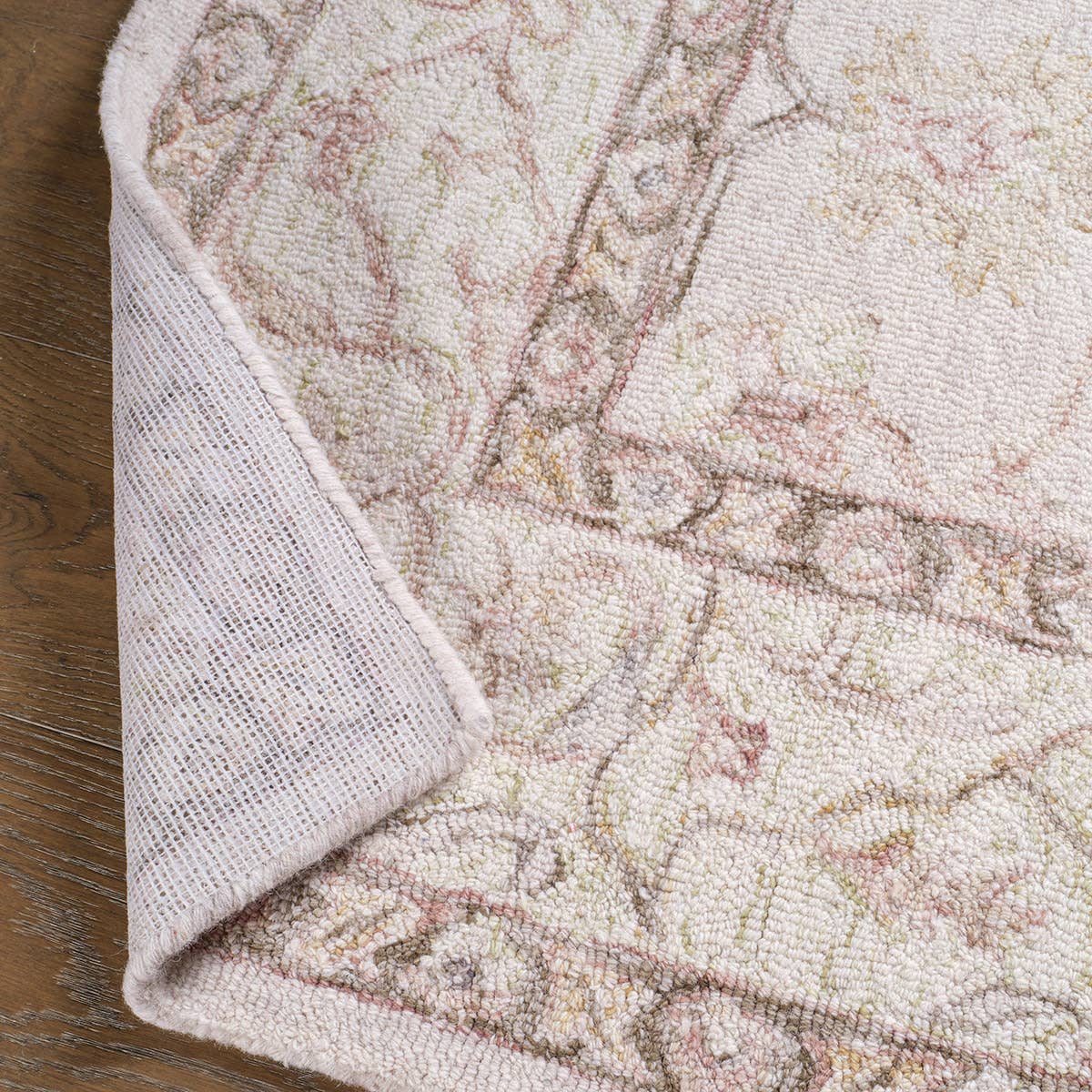 Province Saige Rug – PRO12 – close-up
