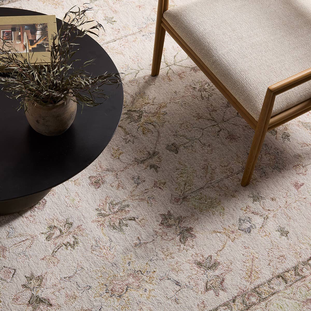 Province Saige Rug – PRO12 – detail
