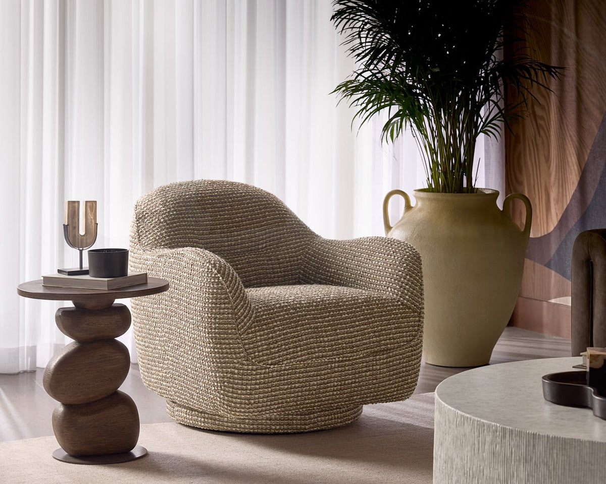 Tesoro Swivel Lounge Chair