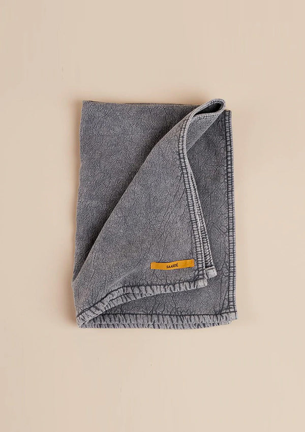 The Vintage Wash Tea Towel in Charcoal has a cozy worn look and comes in super soft Turkish cotton.